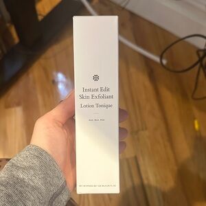 Instant Edit Skin Exfoliant Lotion